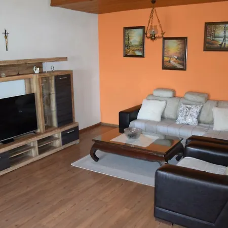 Apartment Linda 1 *